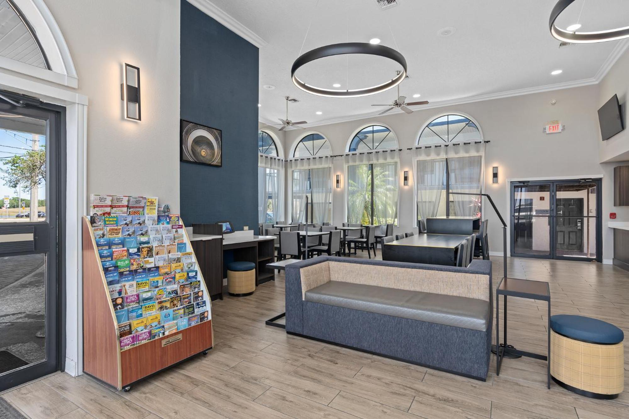 Baymont By Wyndham Orlando East Alafaya