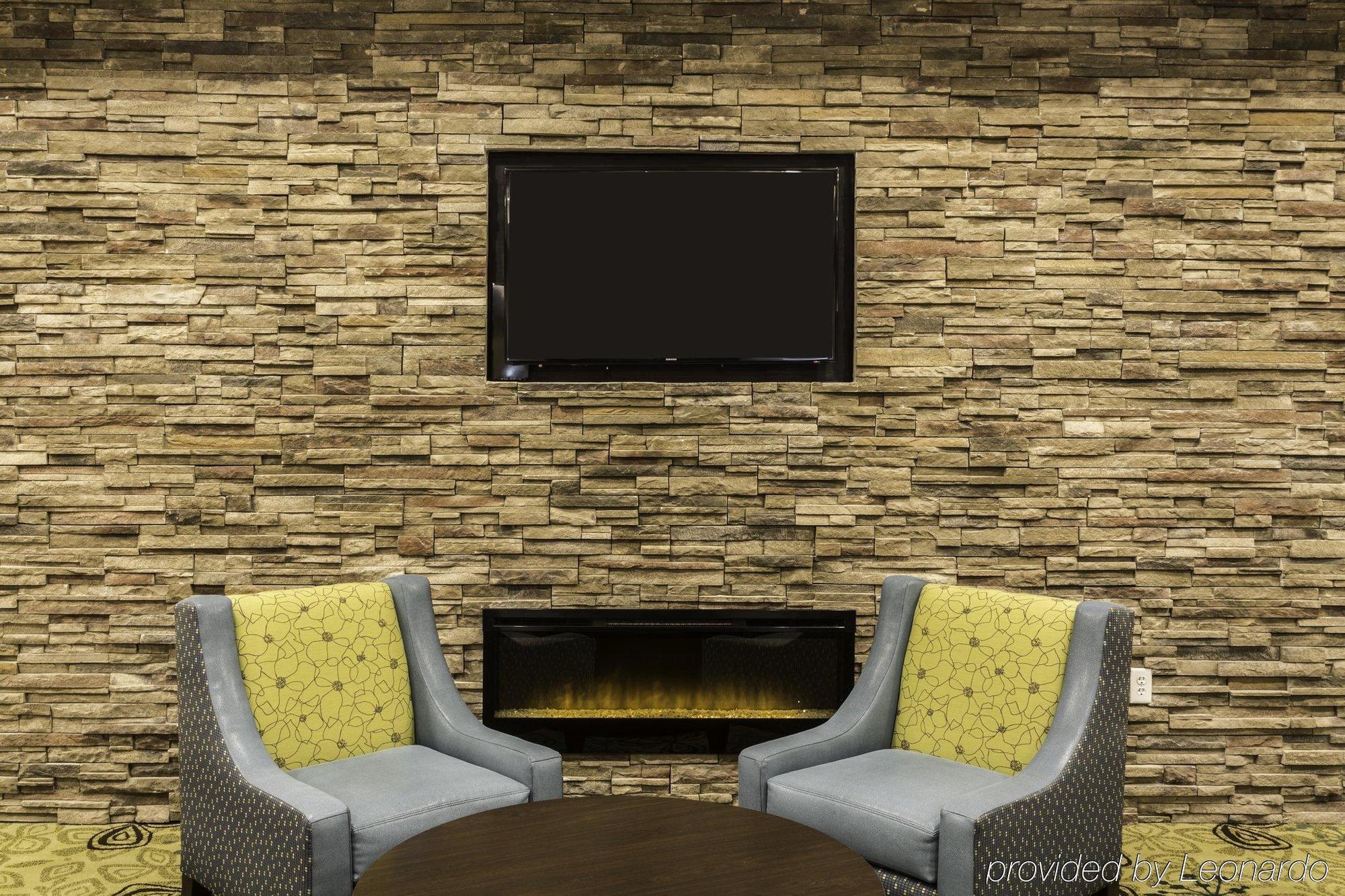 Baymont By Wyndham Orlando East 3*