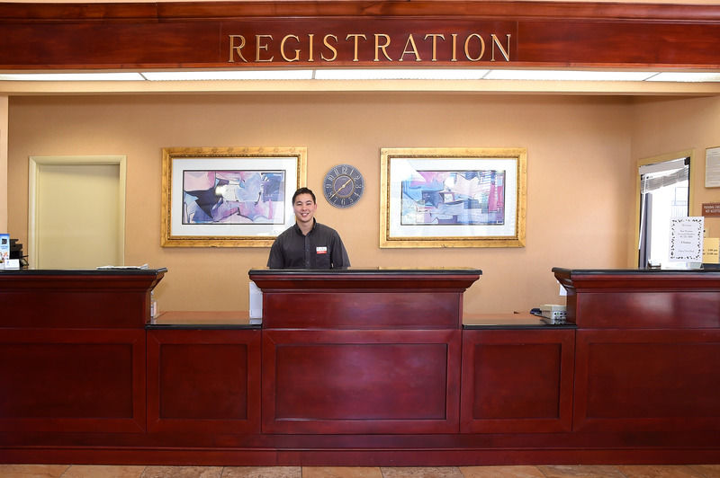 Baymont By Wyndham Orlando East Hotel