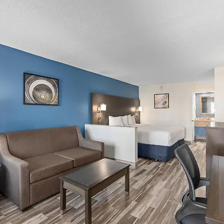 Baymont By Wyndham Orlando East Hotel Alafaya Exterior photo