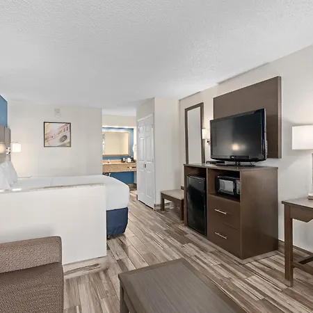 Baymont By Wyndham Orlando East Hotel Alafaya Exterior photo